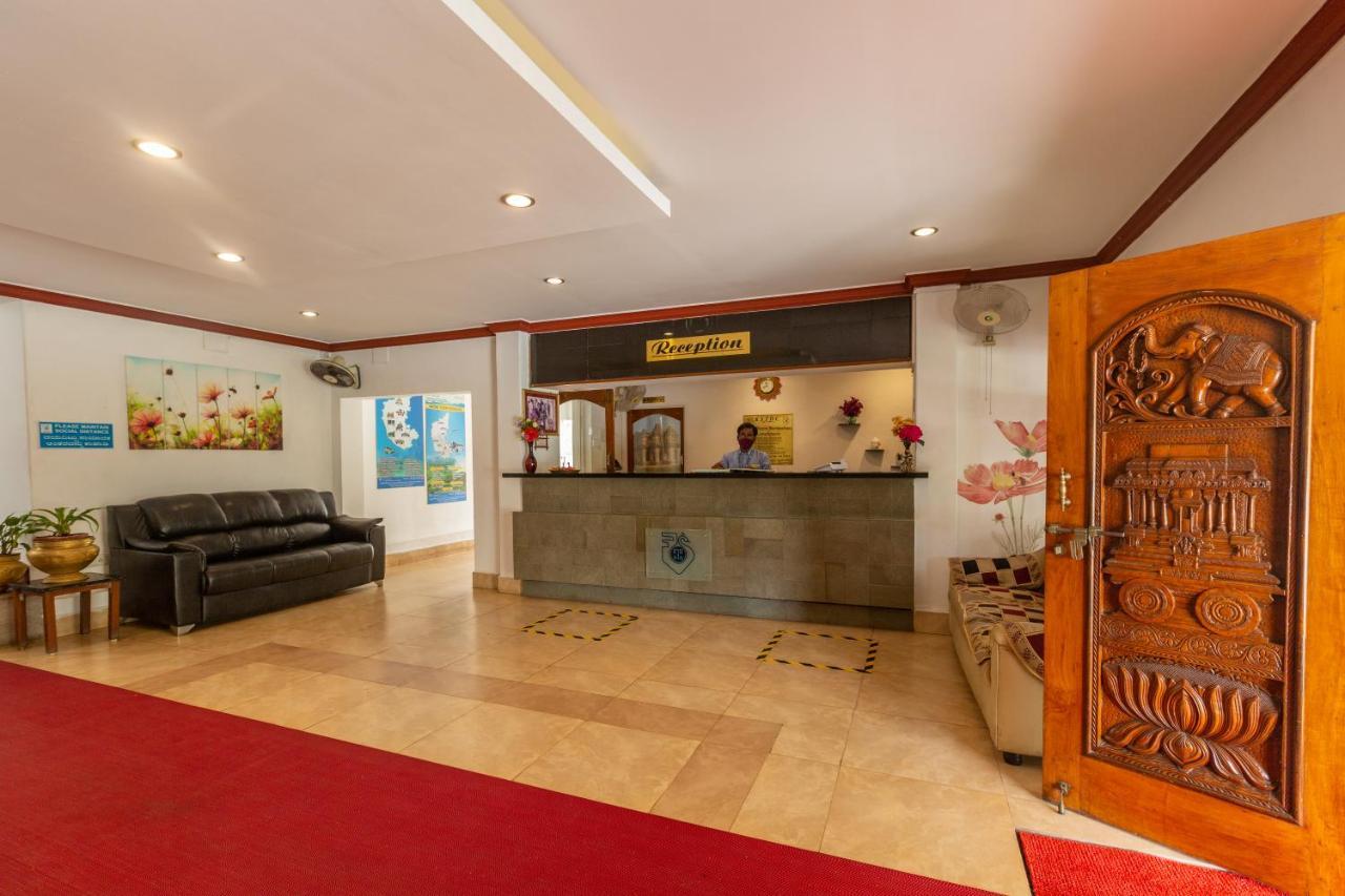 Kstdc Hotel Mayura Bhuvaneshwari Kamalapur 亨比 外观 照片