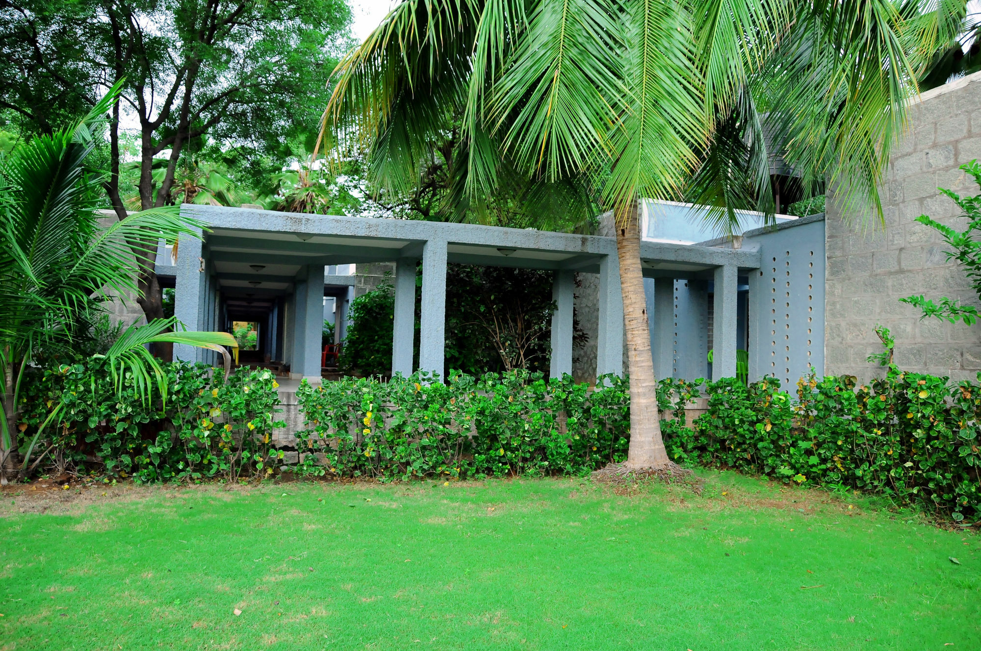 Kstdc Hotel Mayura Bhuvaneshwari Kamalapur 亨比 外观 照片